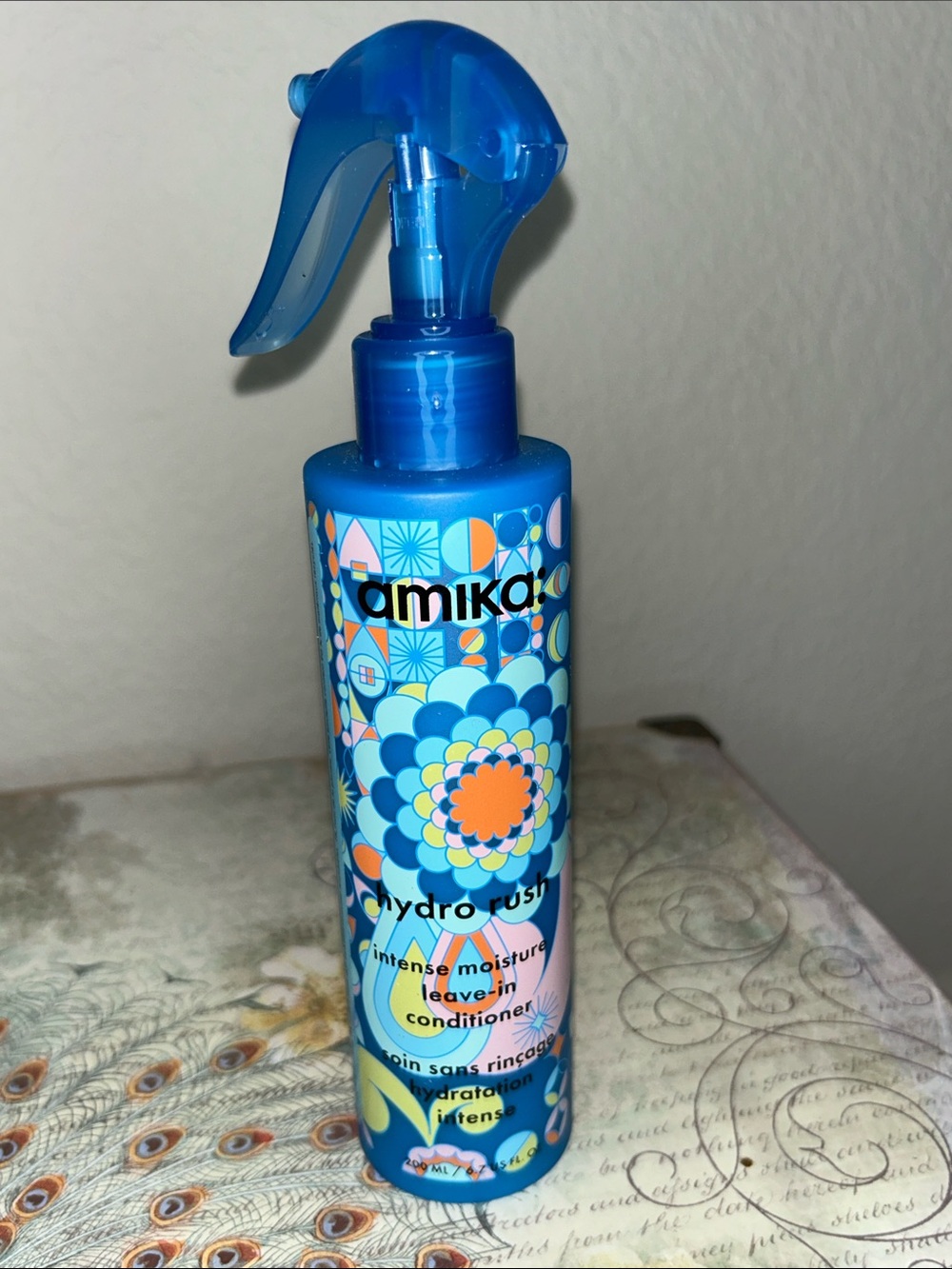 amika Hydro Rush Intense Moisture Leave-In Conditioner spray from salon